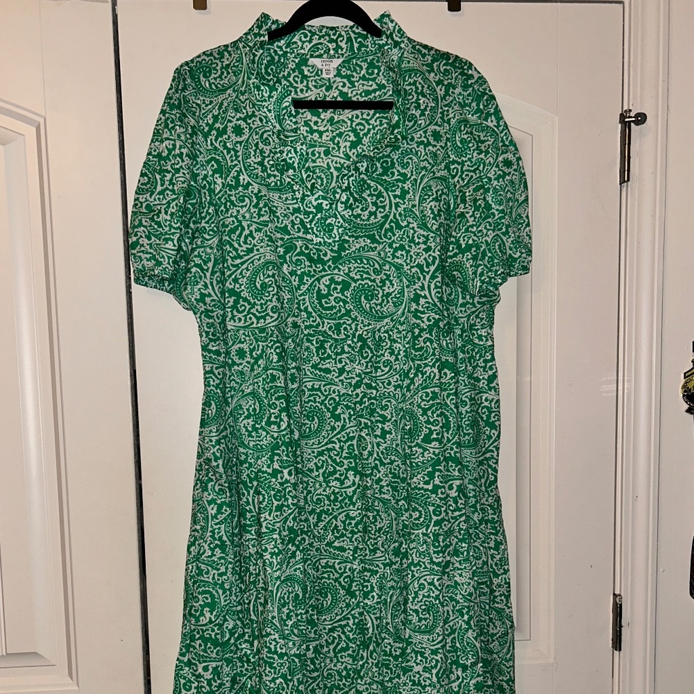 Crown And Ivy Paisley Midi Dress